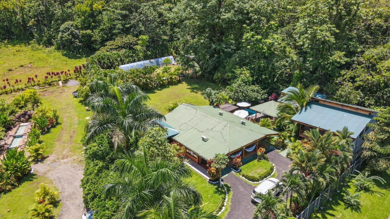 Cabanas Rio Escondido En ラ・フォルトゥナ エクステリア 写真