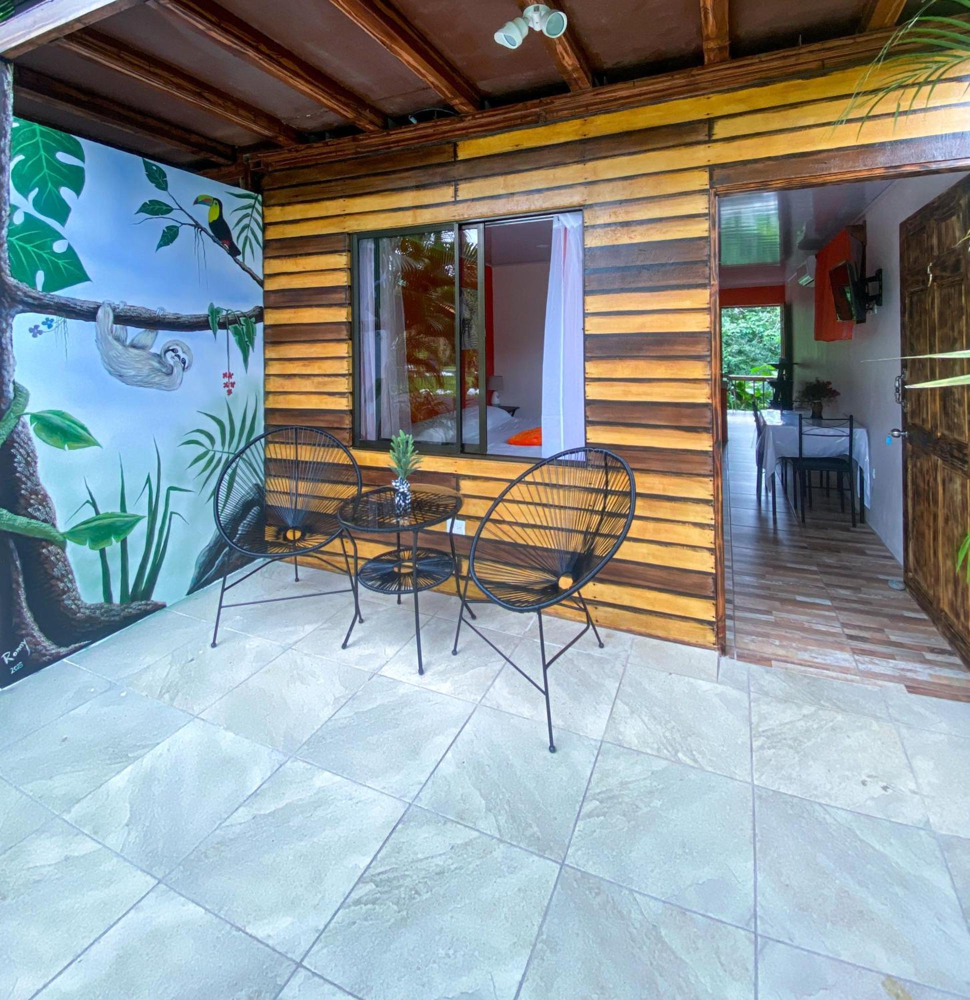 Cabanas Rio Escondido En ラ・フォルトゥナ エクステリア 写真