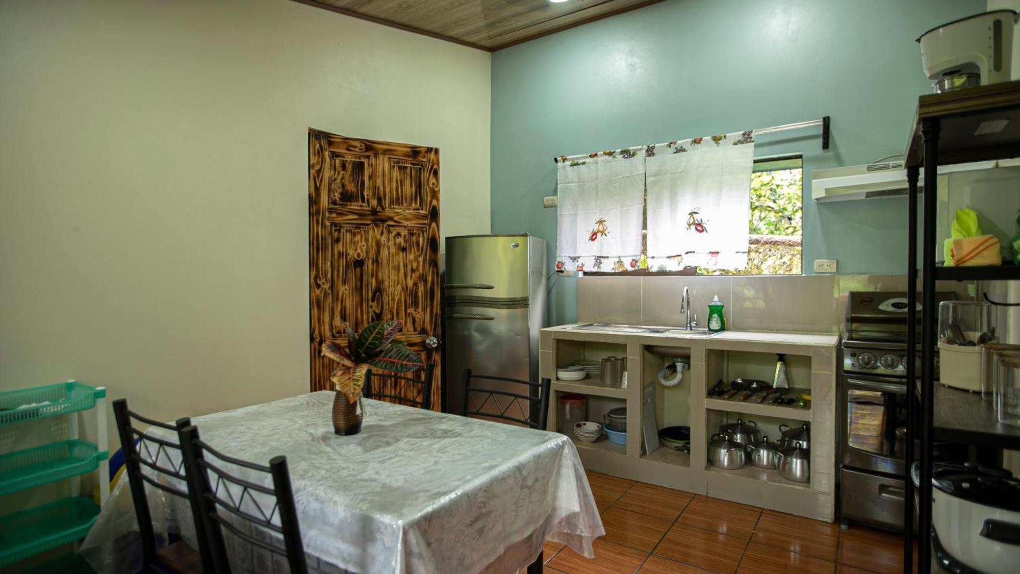 Cabanas Rio Escondido En ラ・フォルトゥナ エクステリア 写真