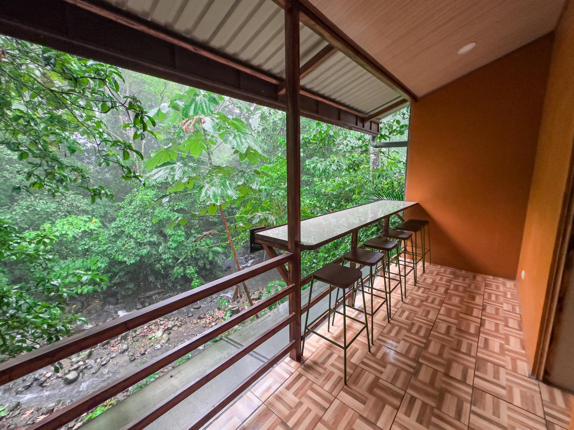Cabanas Rio Escondido En ラ・フォルトゥナ エクステリア 写真